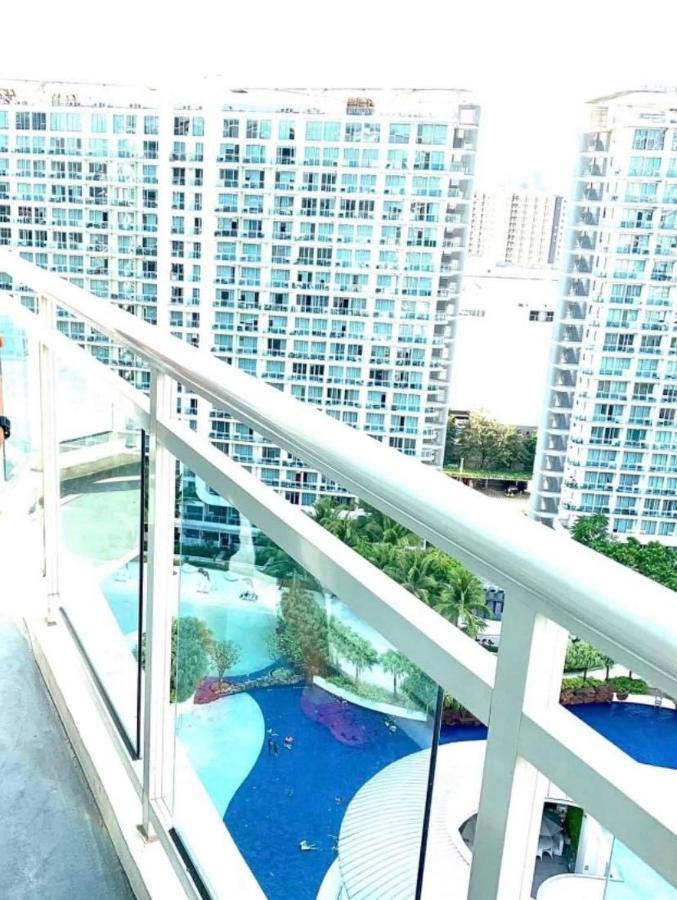 Azure C2 Balcony Wifi Near Mall Airport Multiple Units Paranaque City Esterno foto